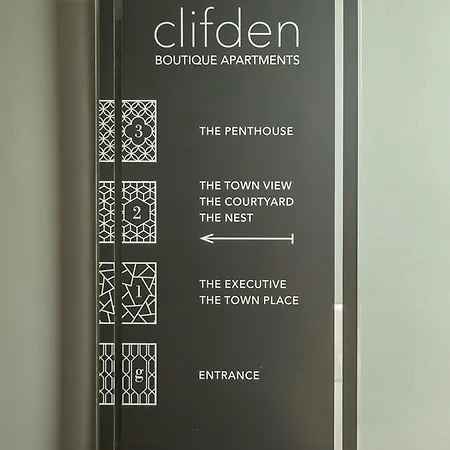 The Courtyard Clifden Boutique Apartments *