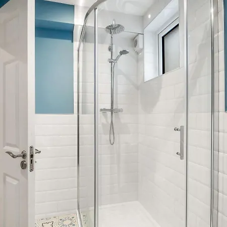 The Courtyard Clifden Boutique Apartments Σπίτι διακοπών